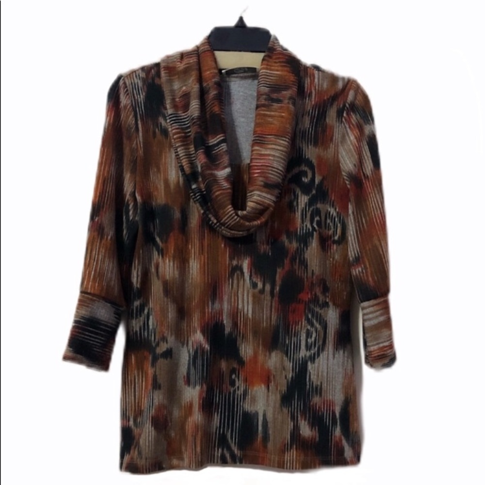 Zoé Shirt with Built In Scarf